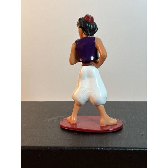 Aladdin on A Stand PVC Plastic Figure Toy Disney Aladdin 3.5” Cake Topper - Picture 3 of 6